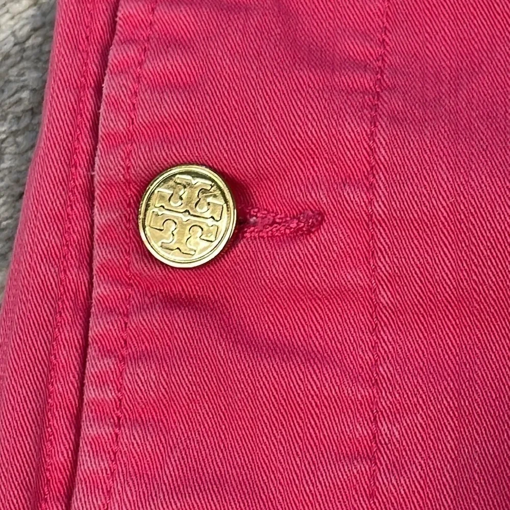 Tory Burch Mid Rise Cuffed Chino Jean Shorts Pink Gold Tone Medallion Buttons 30